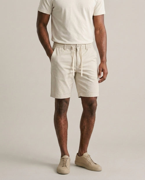 Chino Short - Bone model